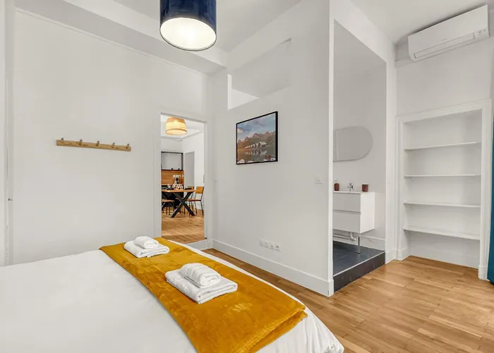 Lamazou - Appt Climatise En Centre-ville Апартаменты