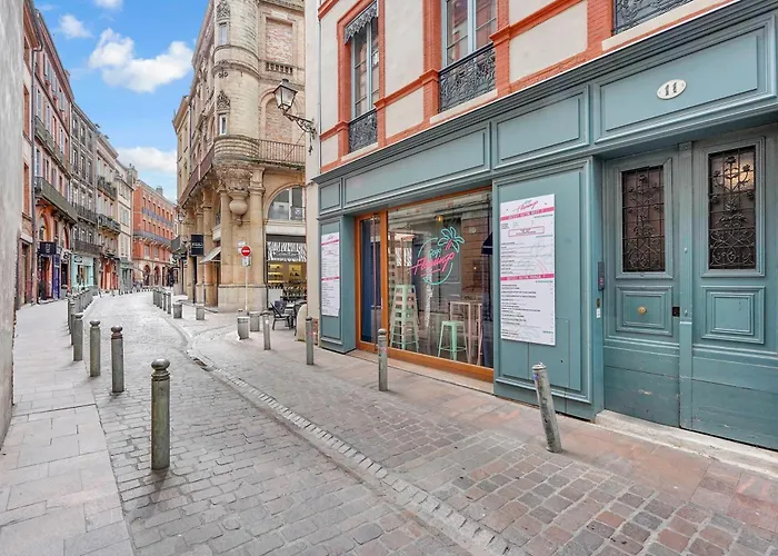 Lamazou - Appt Climatise En Centre-ville Apartman *