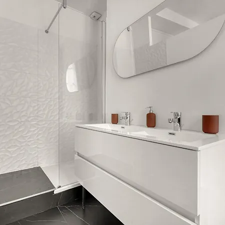 Lamazou - Appt Climatisé En Centre-ville